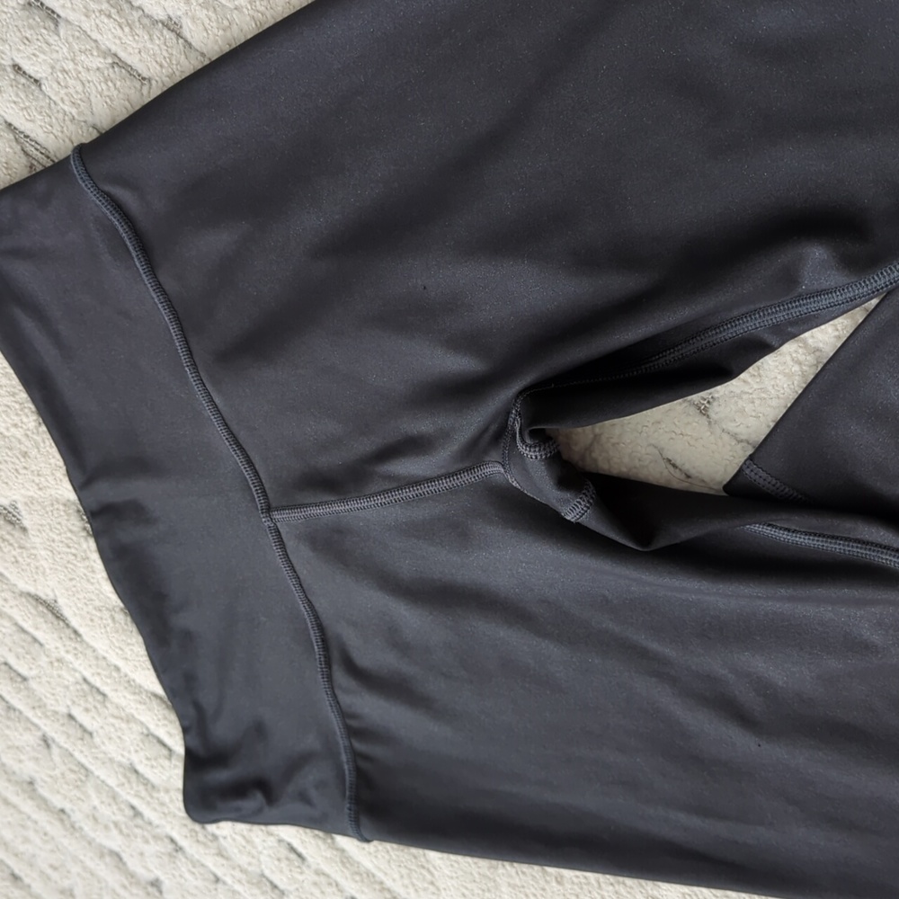 🖤 Athleta Shine Leggings 🖤